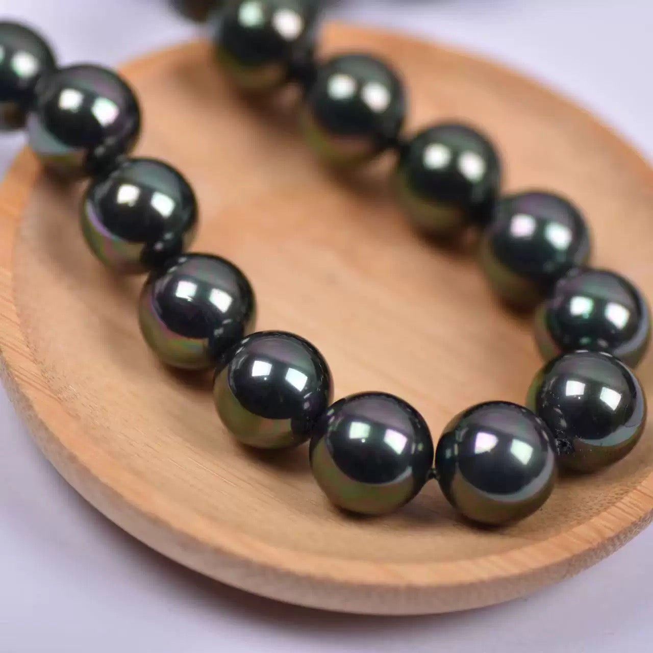Black Tahitian Seawater Pearl | 8–11mm Premium Quality | Live